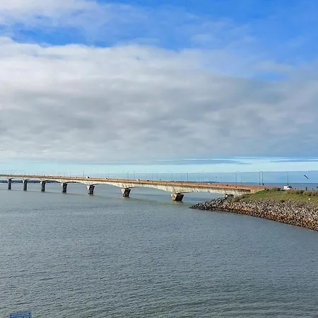 2 Bedroom Beautiful In Saint-pierre-doleron * Saint-Pierre-d'Oleron